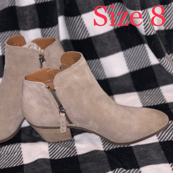 Frye Judith Boots - Picture 4 of 6